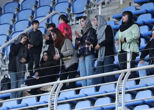 حضور زنان در ورزشگاه امام‌ رضا مشهد
