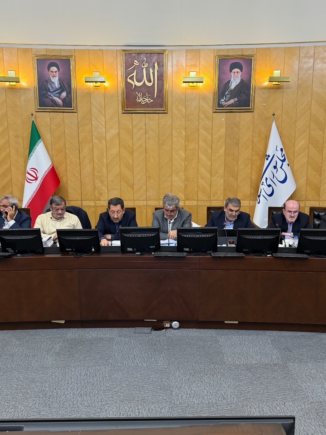 حضور وزیر صمت در کمیسیون برنامه و بودجه