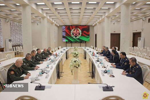 سفر هیئت عالی رتبه نیروی هوایی ارتش کشورمان به بلاروس