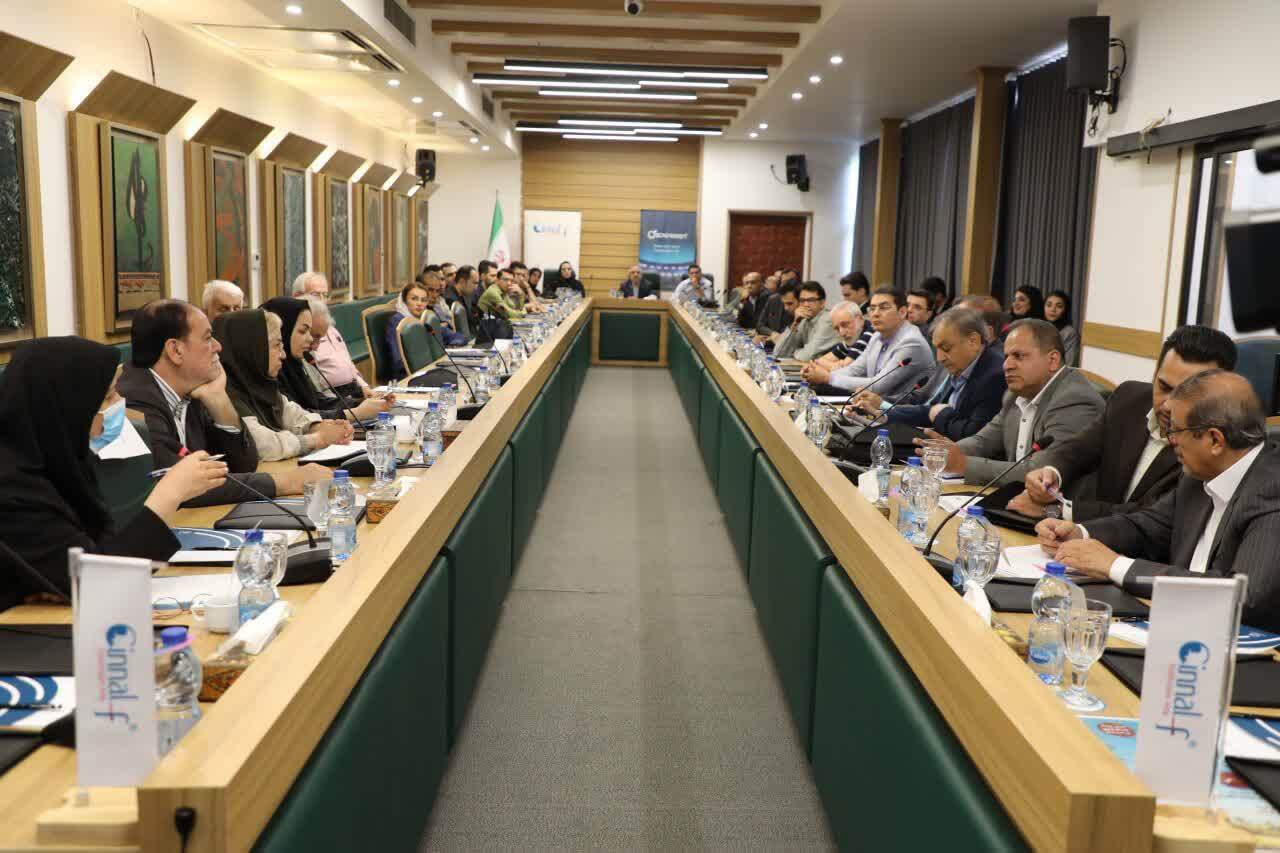 بررسی روش‌های نوین درمان ناباروری مردان در یزد