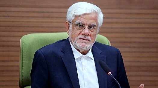 عارف: دولت حق ندارد خلاف منویات مردم کاری کند