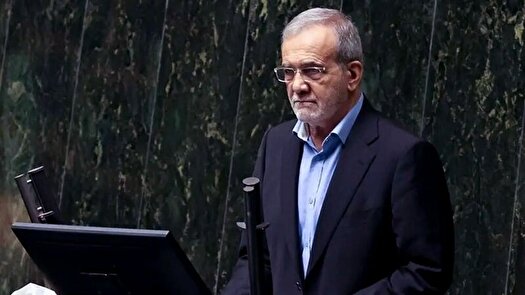 دولت خود را موظف به اجرای برنامه هفتم می‌داند