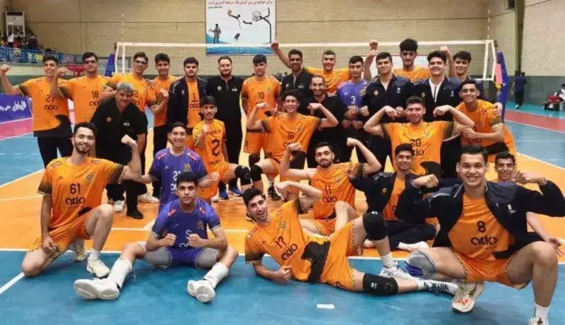 قطع برق سالن برای فرار از شکست!