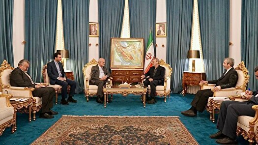 دیدار معاون سیاسی رئیس مجلس لبنان با لاریجانی