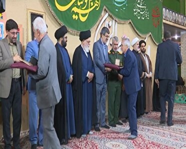 تجلیل از ۶۵ خادم و برگزیده هیأت‌های مذهبی یزد