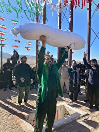 تشییع عاشقانه شهید گمنام با حضور پرشور مردم ندوشن