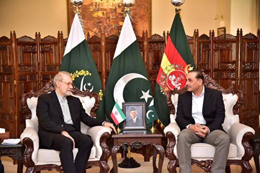 تاکید ایران و پاکستان بر توسعه‌ی همکار‌های امنیتی