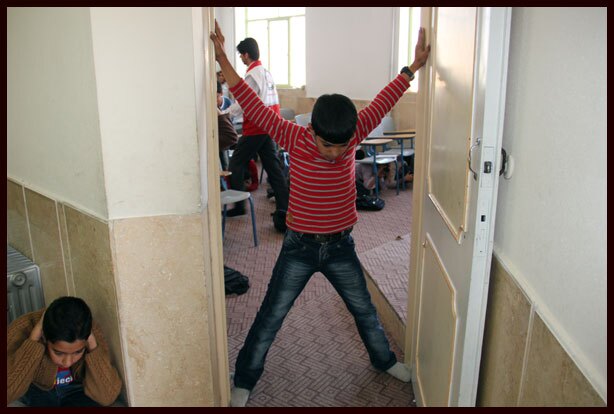 برگزاری مانور سراسری زلزله و ایمنی در مدارس خاتم