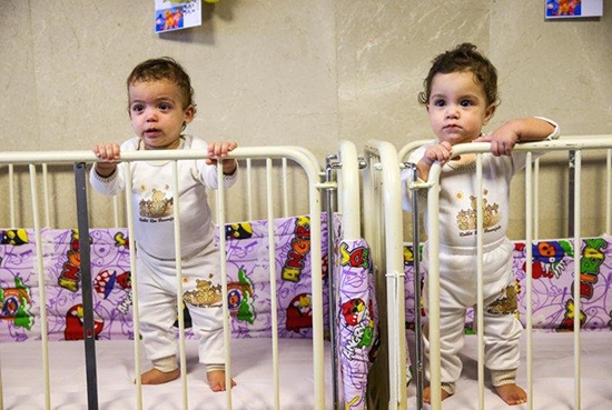 بیش از ۳۰۰ یزدی در صف انتظار فرزند خواندگی هستند