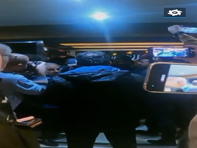 مصدومیت رضاییان هنگام ورود به هتل