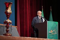 مقابله موفق در برابر راهبرد‌های دشمن نیازمند وحدت، تعامل با همسایگان و تکیه بر مردم است