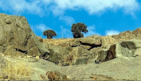 گیر افتادن دو نفر در ارتفاعات کوهستانی اطراف پیر نارکی مهریز