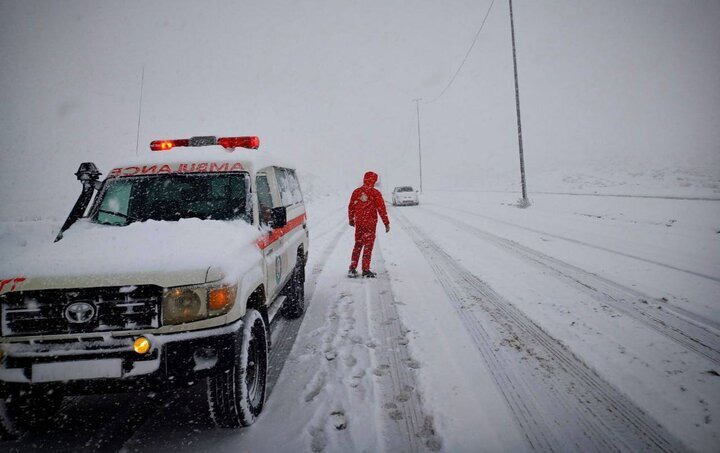 آماده باش نیرو‌های امدادی هلال احمر یزد در پی هشدار هواشناسی