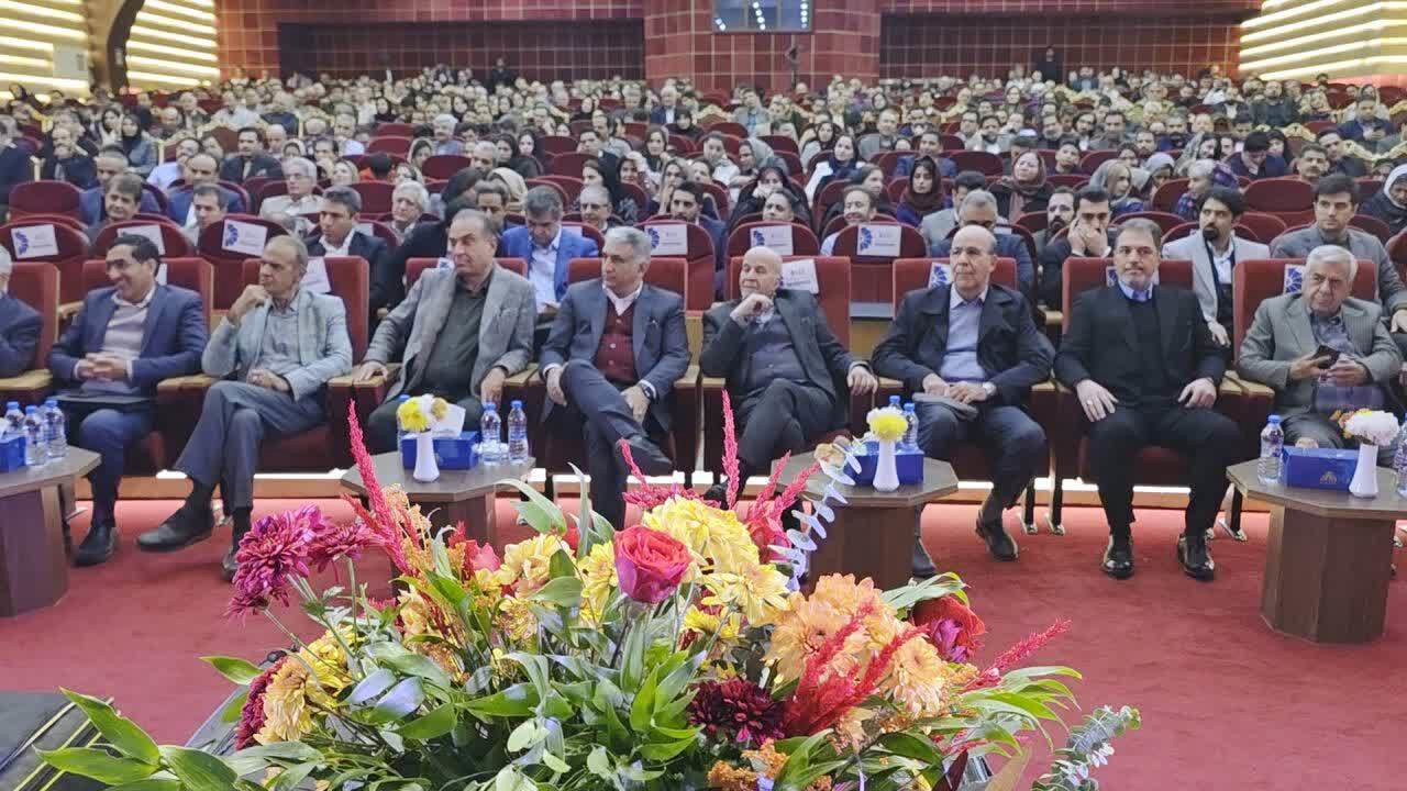 میبد، میزبان همایش پیشکسوتان اقتصادی استان