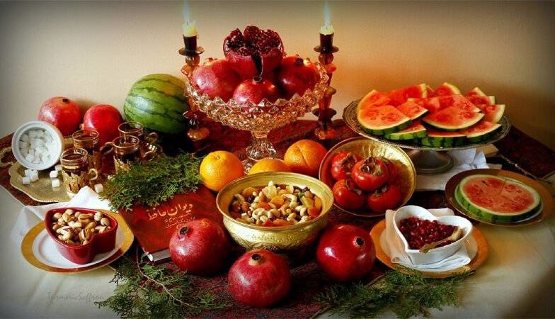 سفره شب یلدا برای ایرانیان چقدر آب میخورد؟