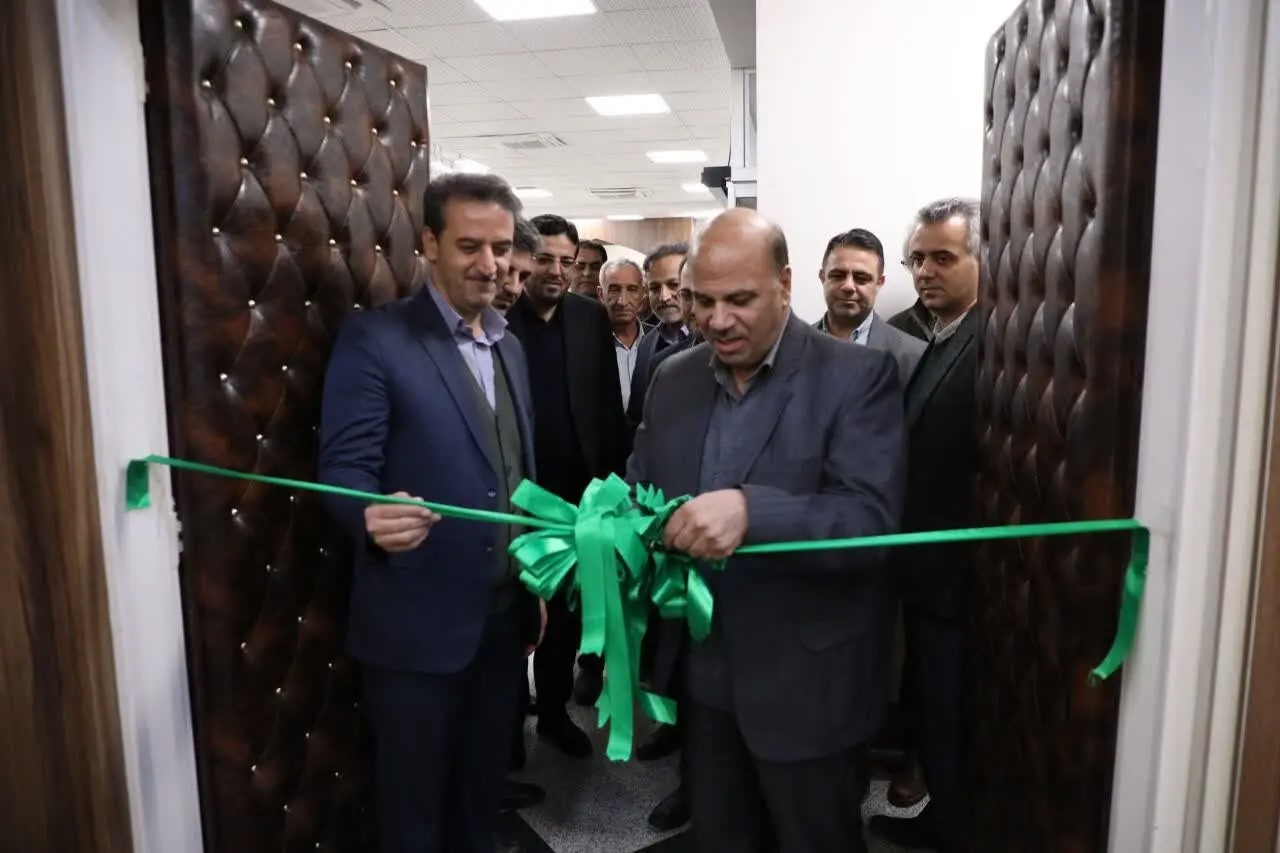 سالن آمفی‌تئاتر اداره کل راهداری یزد با اعتبار ۲۰ میلیارد تومان افتتاح شد