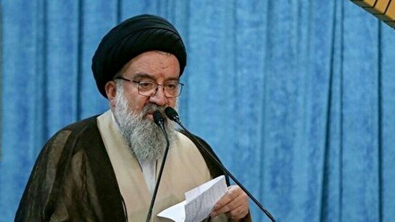 آیت الله سیداحمد خاتمی: ۹ دی ۸۸، قله ولایتمداری بود