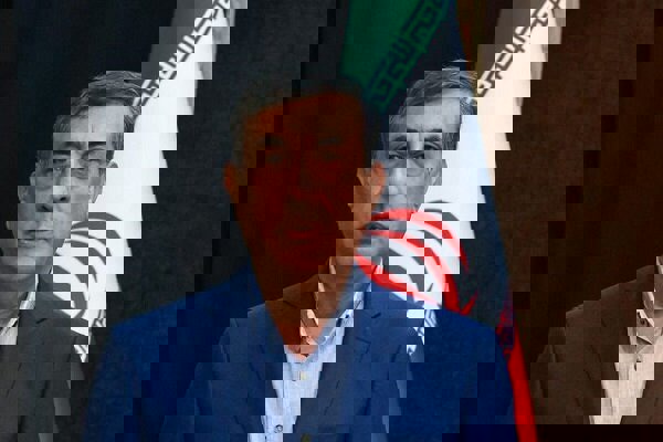 قائم‌پناه: نباید به واسطه عملکرد نادرست بانک‌ها، گرانی را به مردم تحمیل کنیم