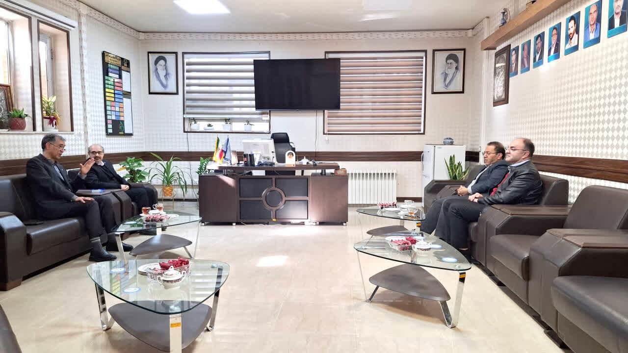 هم‌افزایی بهداشت و مدیریت شهری برای کاهش تصادفات موتورسواران در مهریز