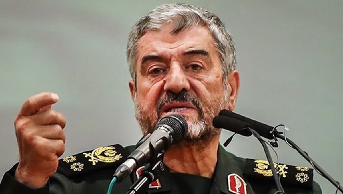 دشمن عاقل باشد دوباره جنگ به راه نمی‌اندازد