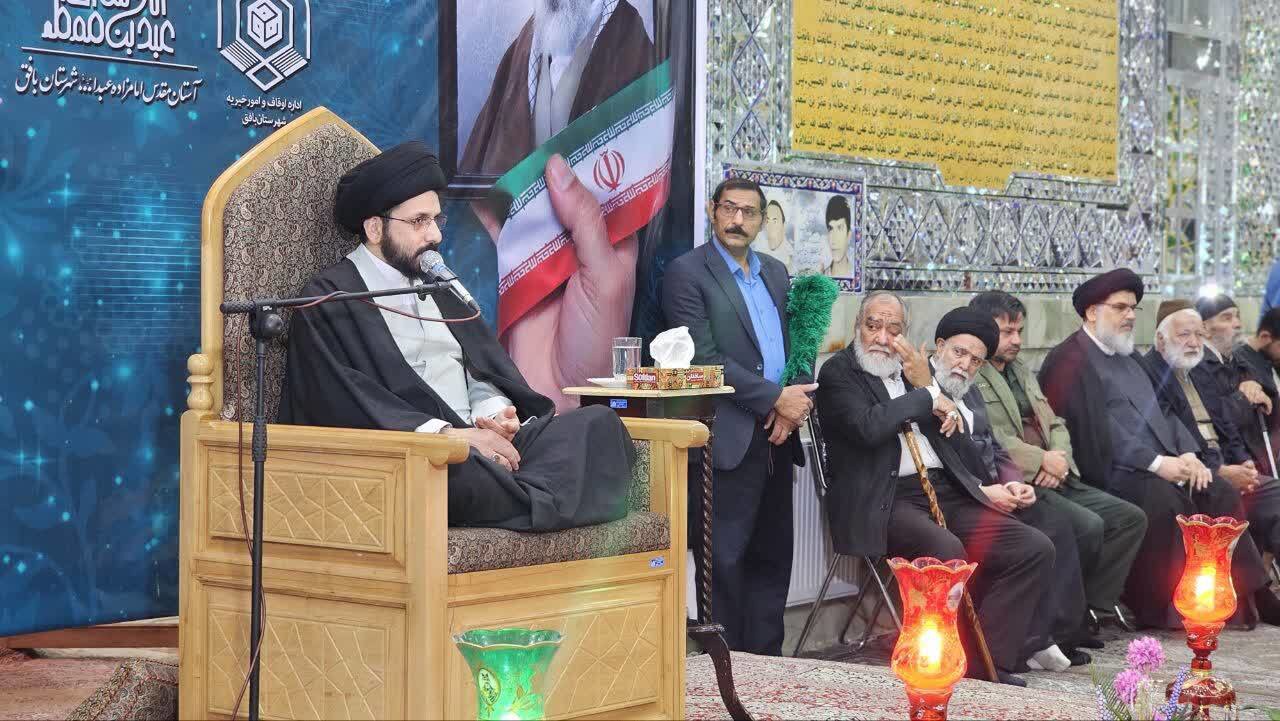 بصیرت؛ معیار تشخیص حق از حق‌نما در پیچ تاریخی امروز