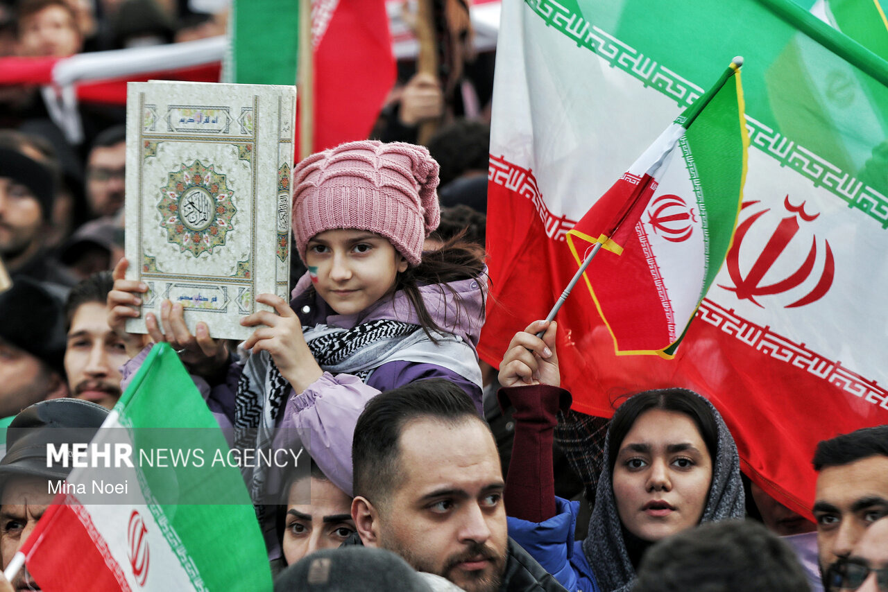 علیزاده: شکست دشمن در میدان اغتشاش؛ مطالبه مردم حل گره‌های اقتصادی است