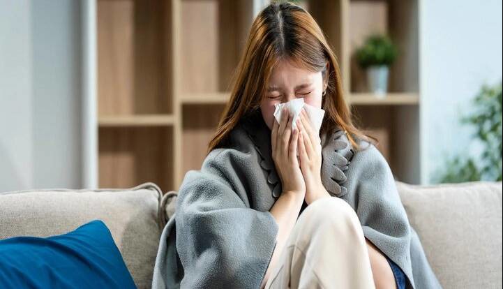 چرا بعضی‌ها شدیدتر از دیگران سرما می‌خورند؟