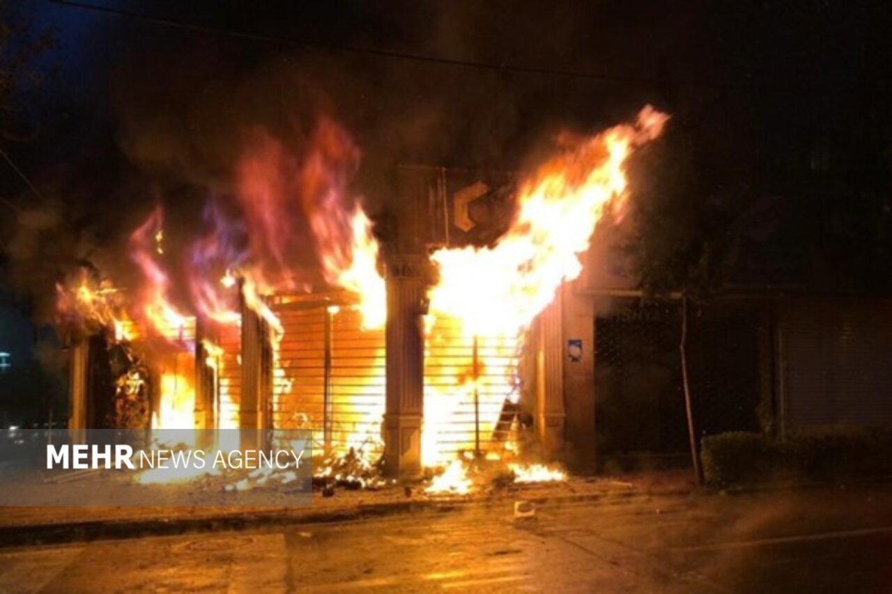 از جداسازی صفوف تا جاسازی موادآتش‌زا در جوی آب