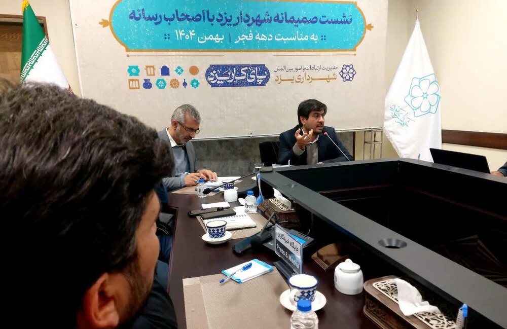 افتتاح بلوار ایرج افشار یزد دهه فجر انجام نمی‌شود/بررسی محدودیت‌های ترافیکی معابر پرازدحام