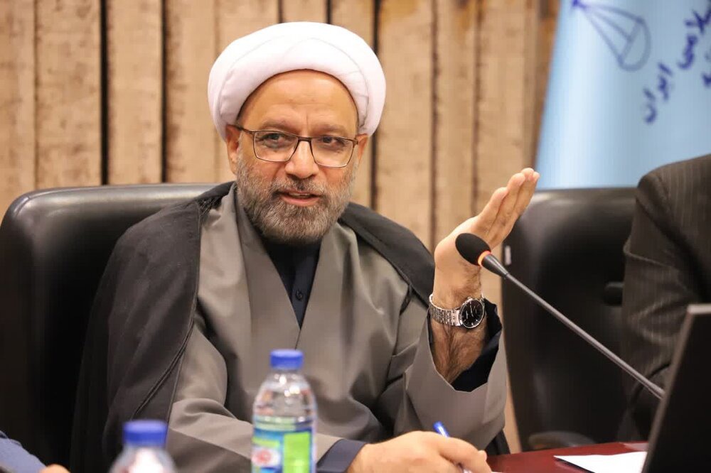 رئیس کل دادگستری یزد: تسهیل استفاده بانوان از موتورسیکلت نیازمند زیرساخت است