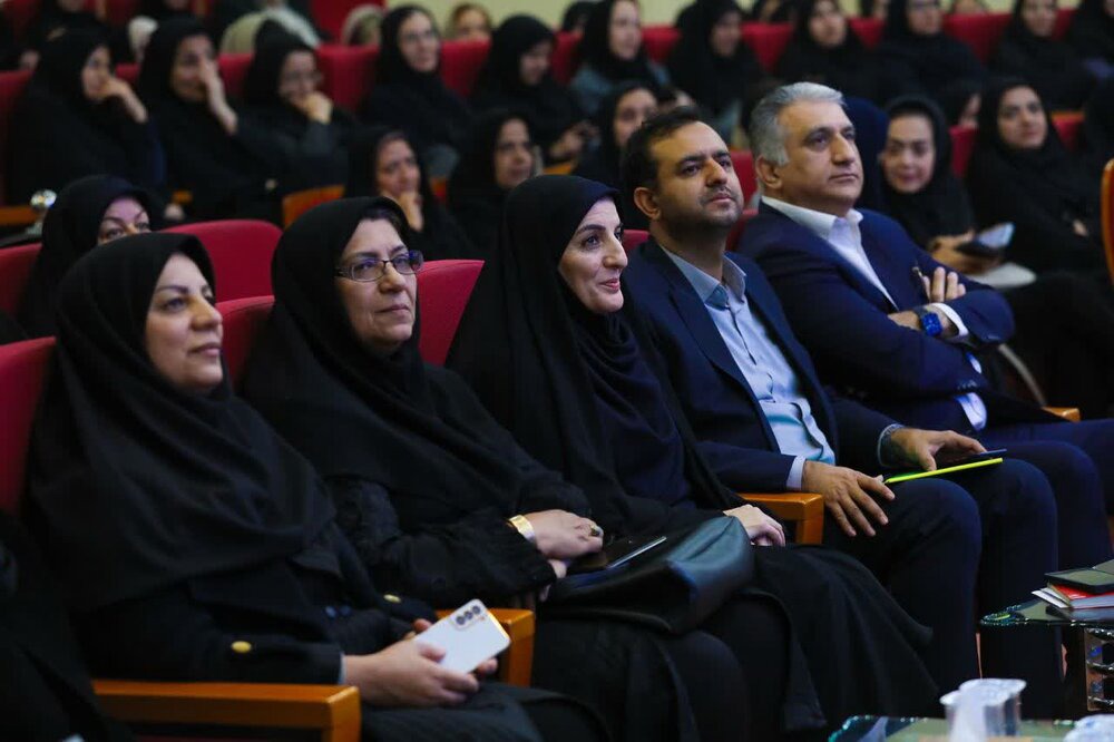 زنان کارآفرین یزدی؛ پیشگامان خلاقیت، توانمندسازی و اثرگذاری اجتماعی