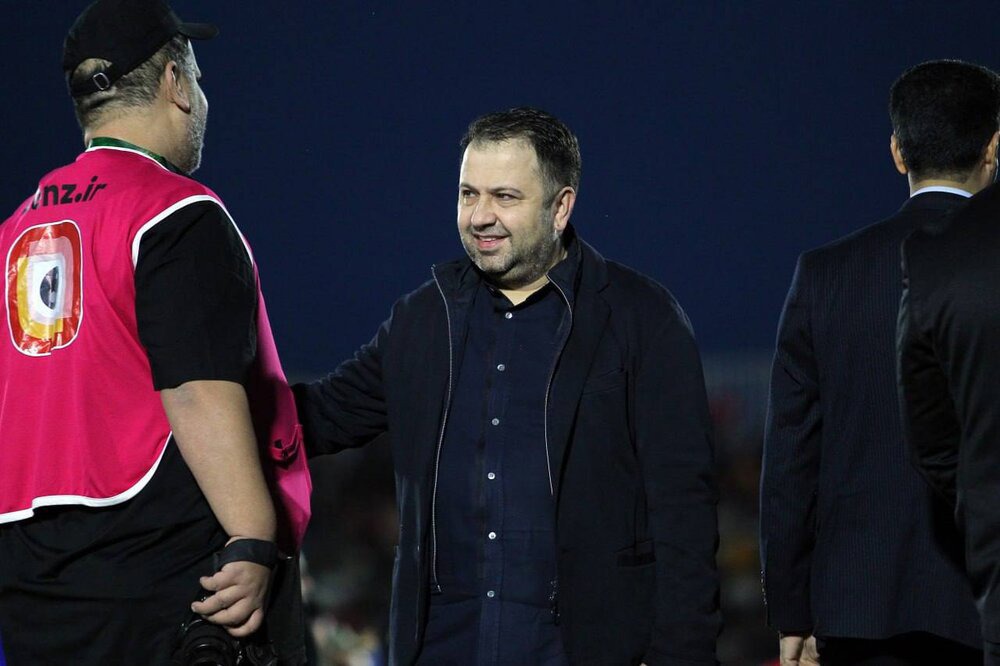 انتقاد مدیرعامل چادرملو به داور بازی پرسپولیس/ واکنش به برگزاری دیدارهای استقلال در یزد