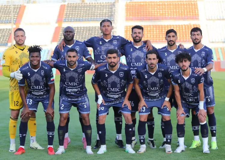 شکست چادرملو در برابر پرسپولیس