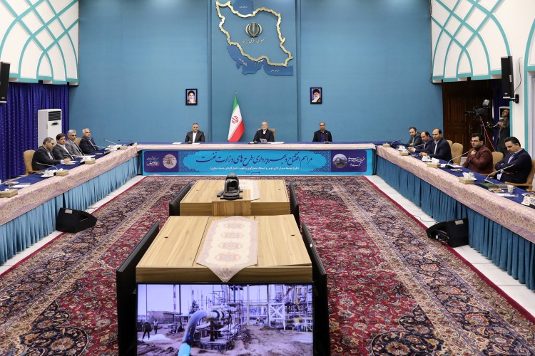 بهره‌برداری از دو طرح بزرگ صنعت نفت و گاز