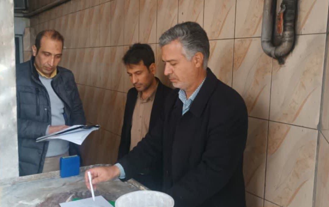 مهر و موم یک واحد نانوایی آزادپز در دهستان‌های ارنان و تنگ چنار