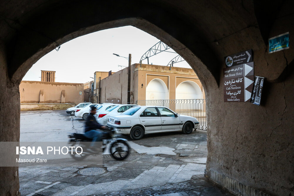 یک عضو شورای شهر: مشکل پارکینگ در بافت تاریخی یزد ساماندهی شود