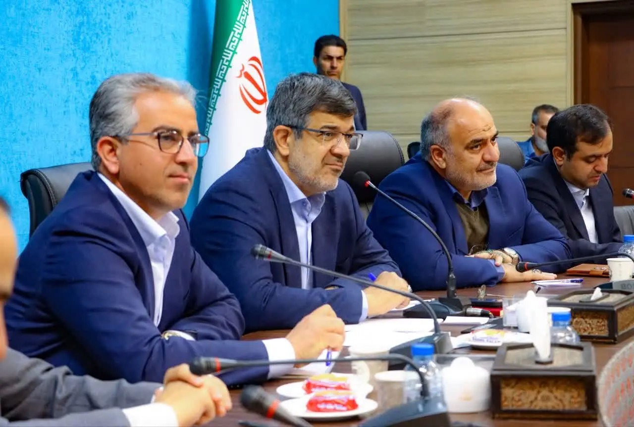 🎬 از دستور برای حل مشکلات تا تحلیل وقایع اخیر