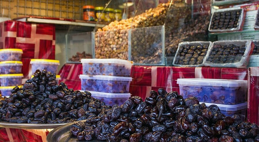 عرضه مستقیم خرمای تنظیم بازار ماه رمضان در یزد آغاز شد