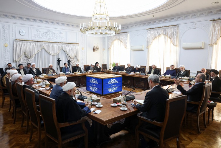 نقش روحانیون در ترمیم شکاف‌های اجتماعی تعیین‌کننده است