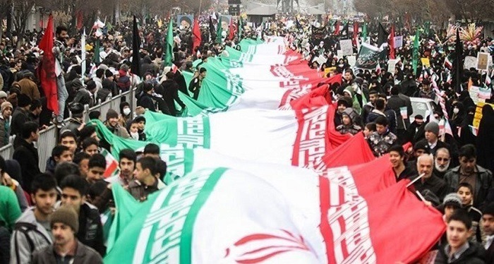 ۱۸ دی ماه؛ چرا این بار کودتا ناکام ماند؟