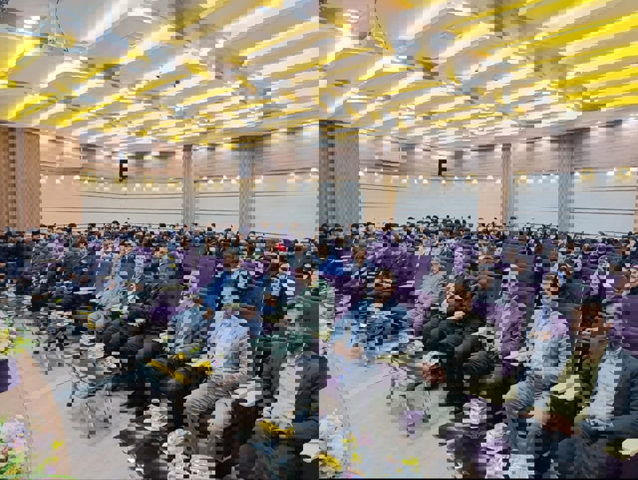 دانش‌آموزان با تکیه بر علم و ایمان، آینده روشن کشور را رقم می‌زنند