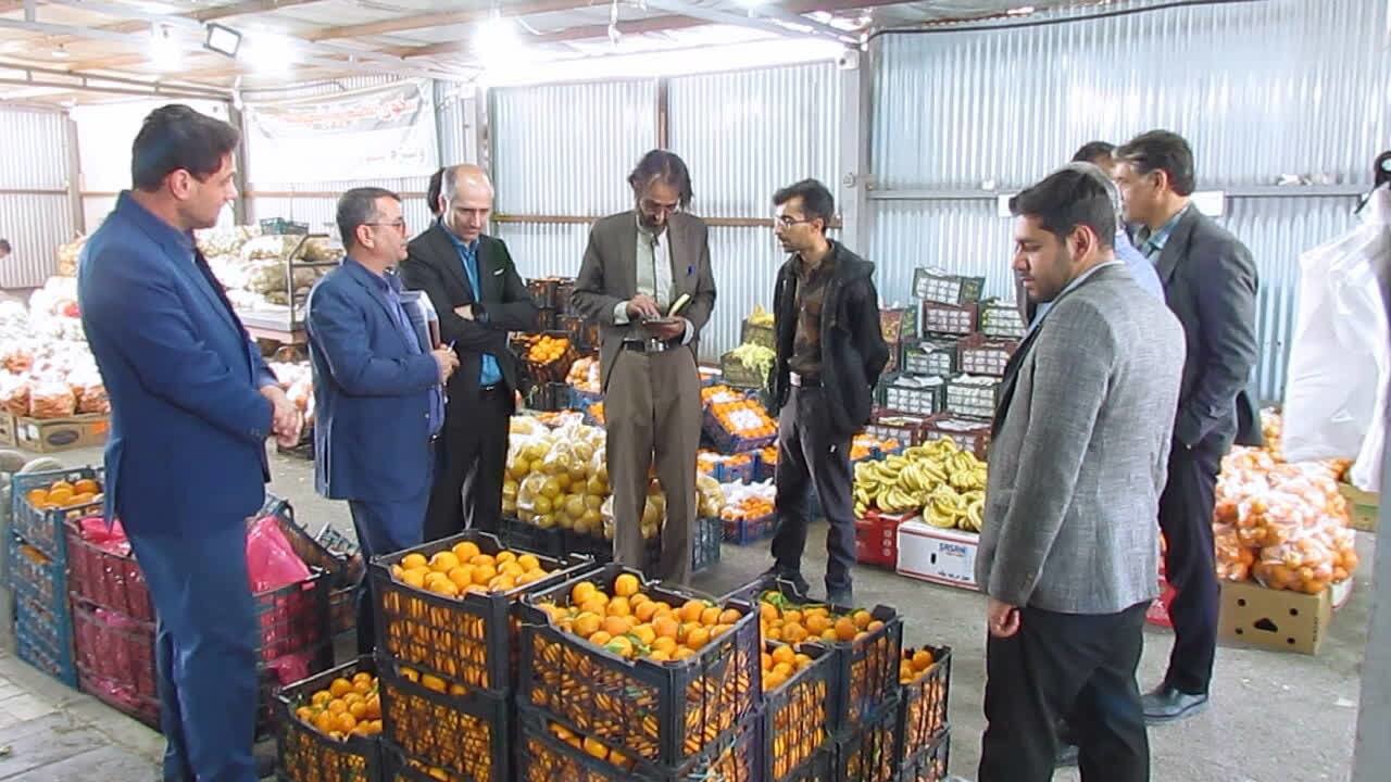 عرضه کالا‌های اساسی در ۱۱ سکوی تنظیم بازار میبد