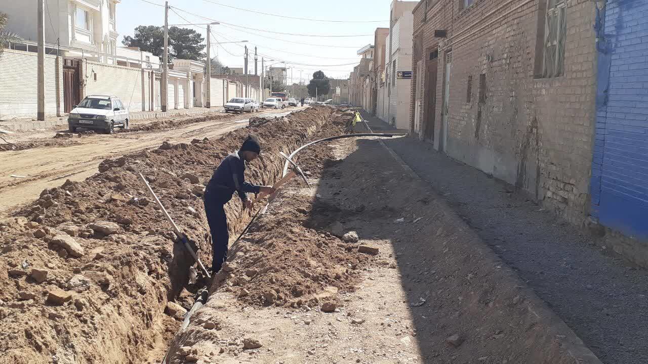 اصلاح و توسعه شبکه توزیع آب در اشکذر