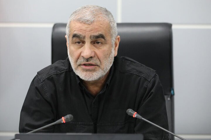 نیکزاد: دولت باید قرارگاه اقتصادی راه بیندازد؛ با محتکران برخورد شود