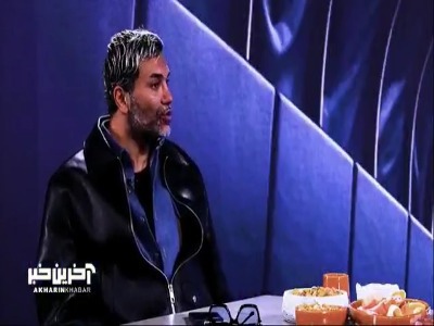 درحال حاضر یک بازیکن که در ۳ پست بازی کند به من معرفی کن!