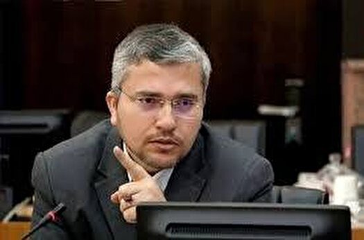 سخنگوی کمیسیون امنیت ملی مجلس: آمریکا منتظر بنزین ۶ دلاری باشد
