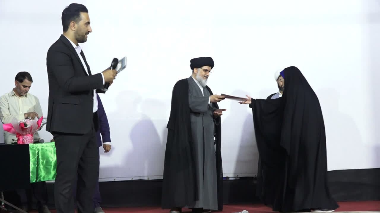 تجلیل از ۴۷ دختر حافظ قرآن در بافق