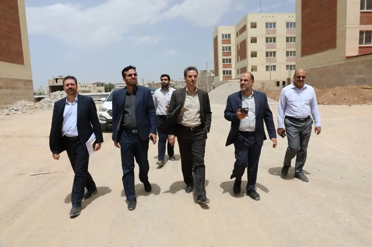 پایش میدانی وضعیت پیشرفت پروژه ۱۲۱۶ واحدی شهید محمدخانی یزد