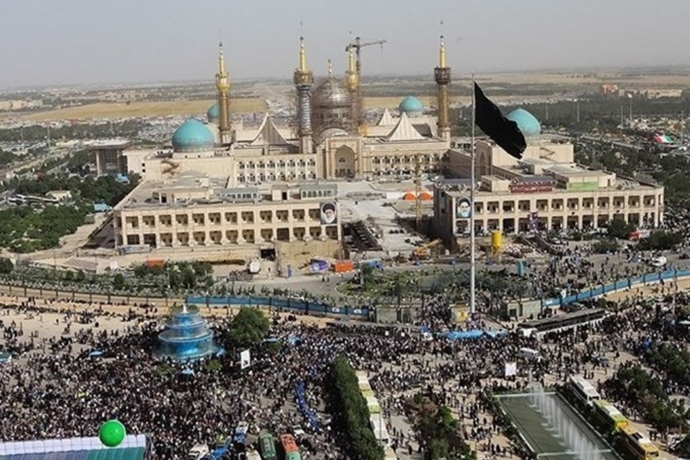 ­آغازمراسم سی و هفتمین سالگرد ارتحال امام (ره) تاساعتی دیگر