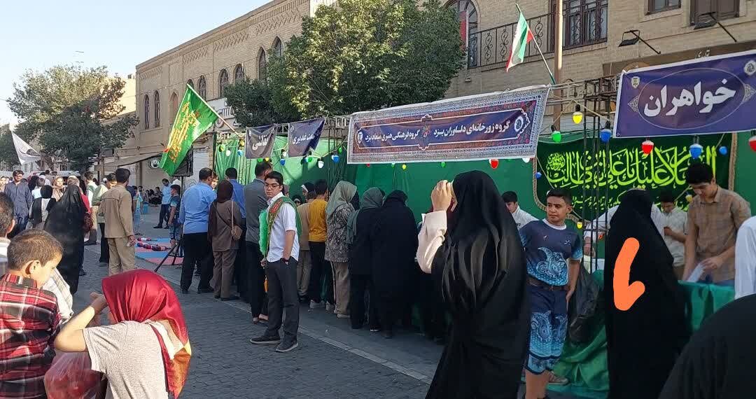 آغاز مراسم بزرگ مهمونی کیلومتری غدیر در یزد